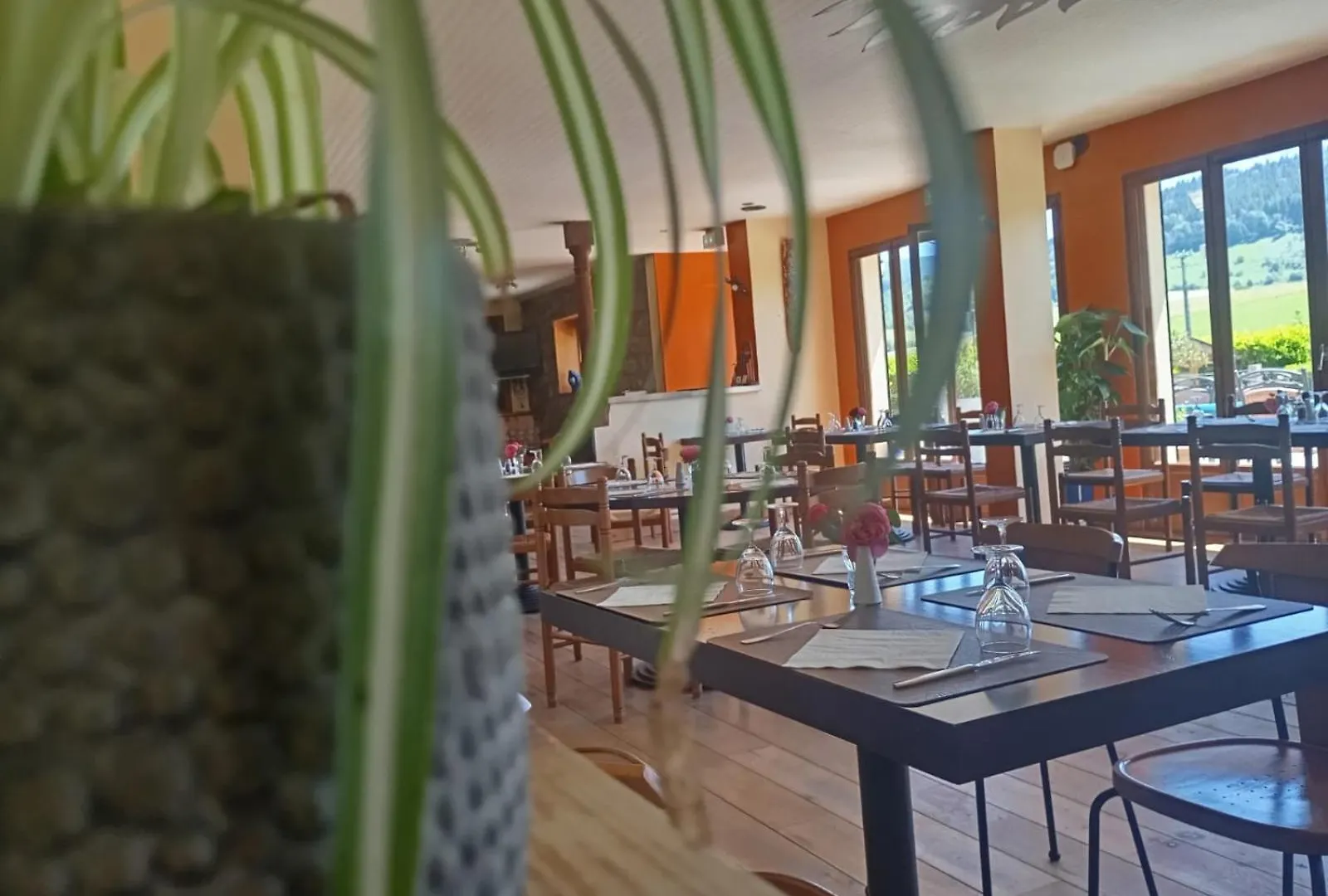 Le Boreal La Bastide-de-Sérou فندق